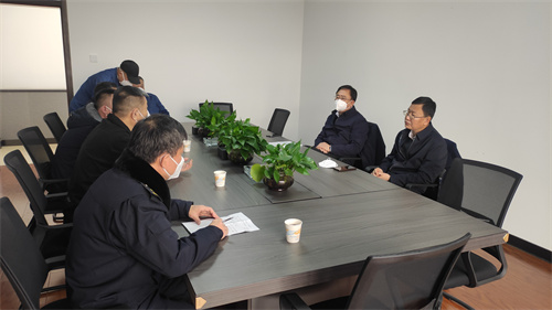奎屯市領導深入企業(yè)召開供熱投訴 處置工作推進會
